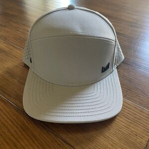 Melin Trenches Classic Light Gray Cap - 58cm